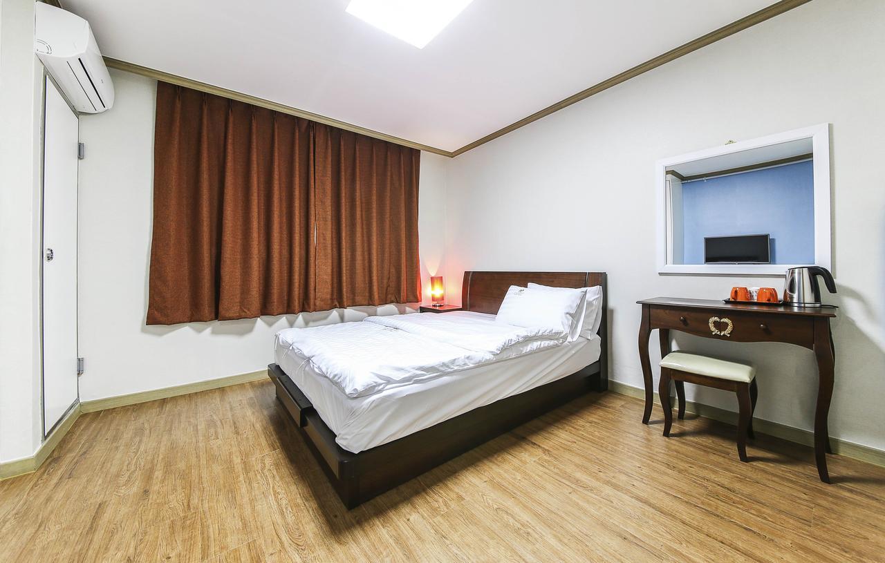 Crystal Residence Hotel Daejeon Exterior photo